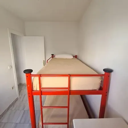 Beachside 2-bd Near Barcelona Cunit