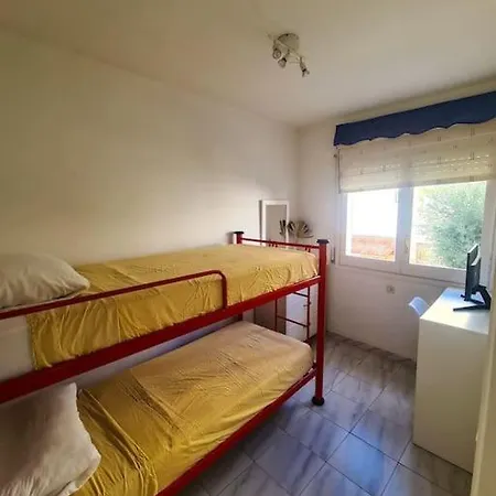 Beachside 2-bd Near Barcelona Cunit