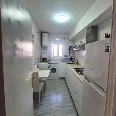 Beachside 2-bd Near Barcelona Lejlighed Cunit