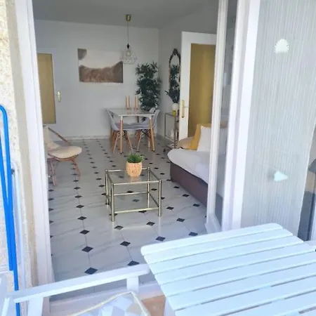 Beachside 2-bd Near Barcelona *