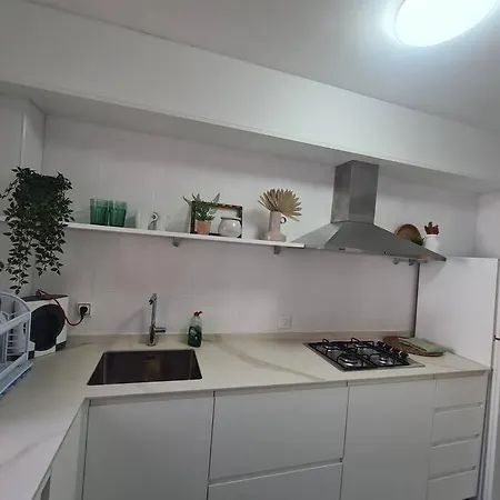 Lejlighed Beachside 2-bd Near Barcelona
