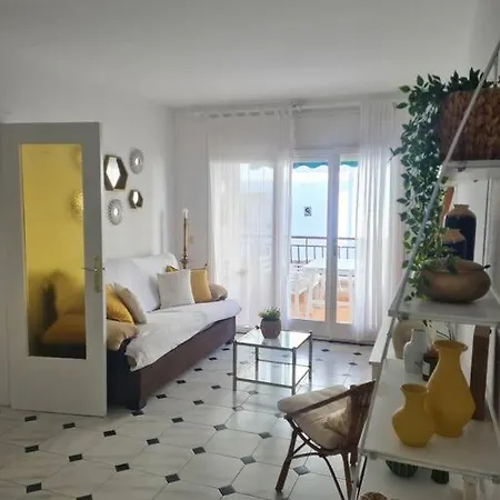 Lejlighed Beachside 2-bd Near Barcelona Cunit