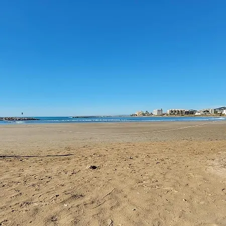 Beachside 2-bd Near Barcelona * Cunit