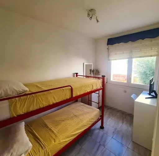 Beachside 2-bd Near Barcelona Cunit