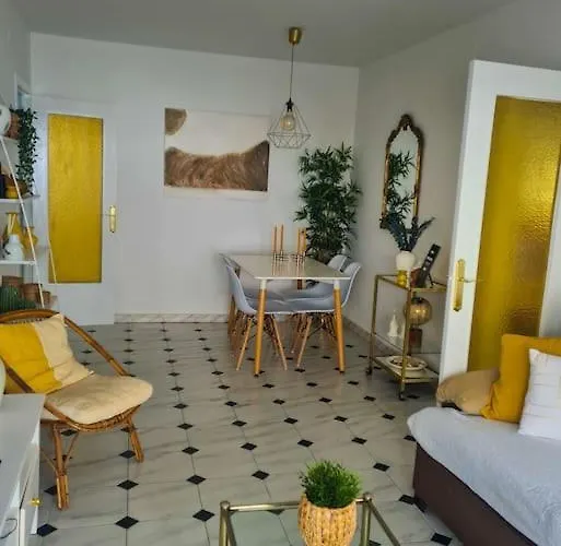 Beachside 2-bd Near Barcelona Cunit